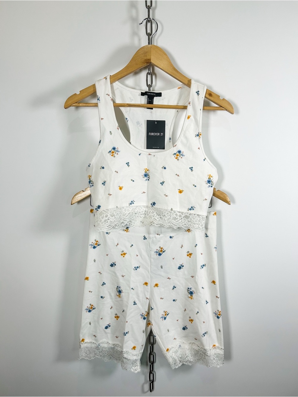 NWT F21 White Floral Tank + Biker Shorts Set w/ Lace Trim